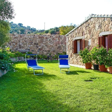 Locazione Turistica Stazzu Fioritu - Teo240 Holiday home San Teodoro (Sardinia)